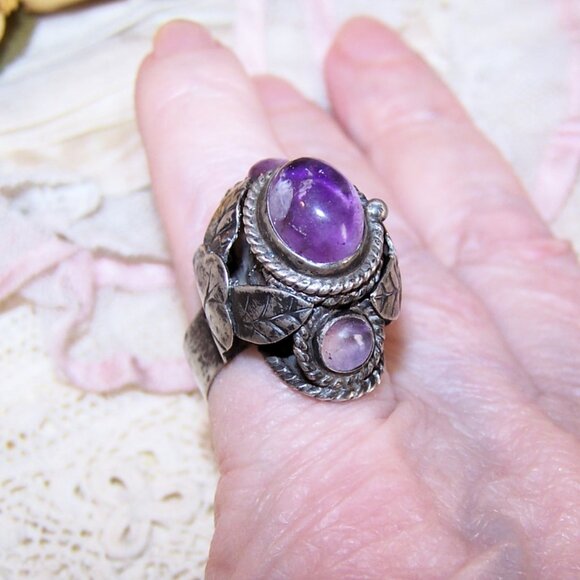 Made in Mexico Mexican Sterling Silver Amethyst Poison Ring - Adjustable 6 - Picture 3 of 9